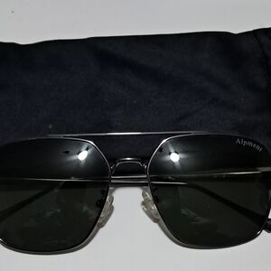 Alpment Black Frame Sunglasses